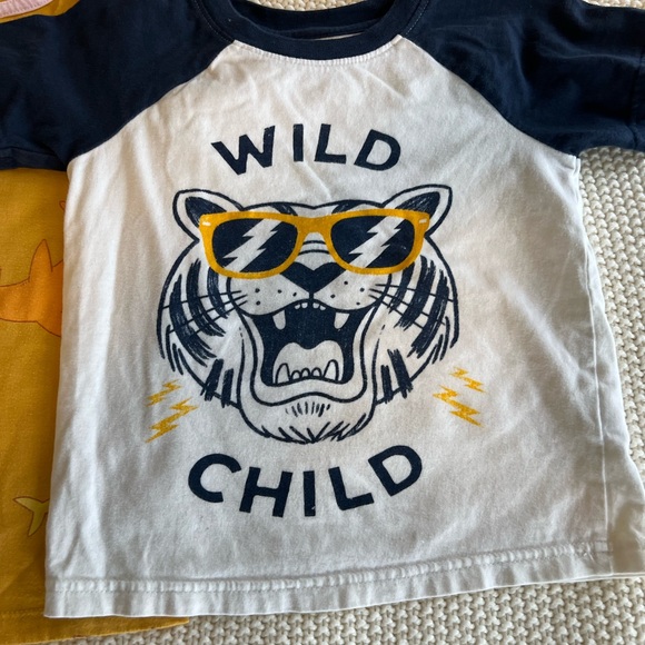 4 Cat & Jack / Jumping Beans 2 T Short Sleeve Shirts - Picture 2 of 6